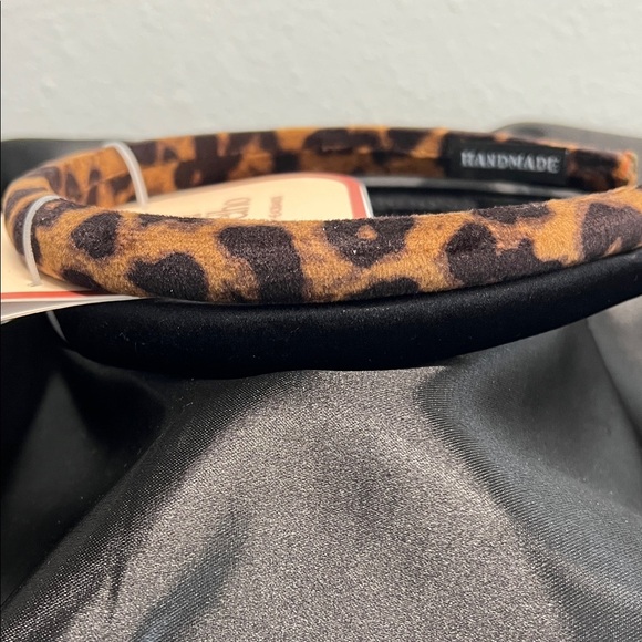 Camila Coelho | Leopard / Black Print Headbands - Picture 3 of 7